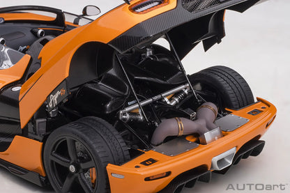 Autoart model 1/18 Scale New KOENIGSEGG AGERA RS car model Static Decorative Items Gift Collection
