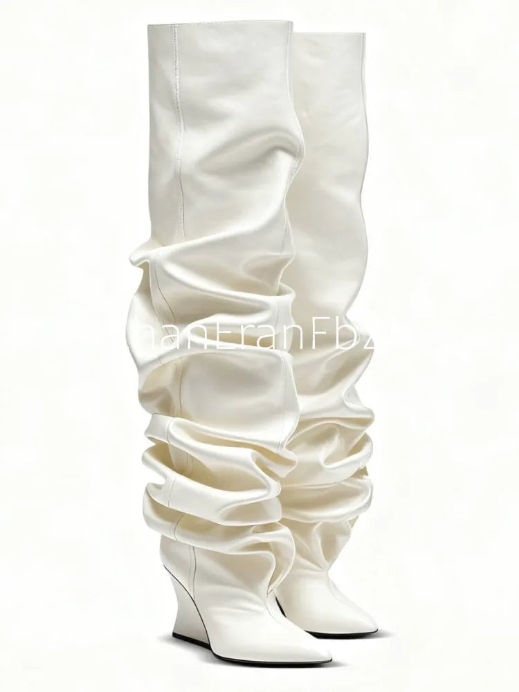 Autumn and Winter Pointed, Thick Soled, High-heeled Boots, Knee High Boots, Pleated Pile Party, Large Women's Short Boots