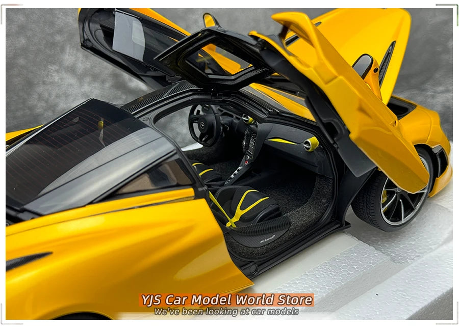AUTOart 1:18 scale for McLaren 720S  Sports car model static display pieces holiday gift collection