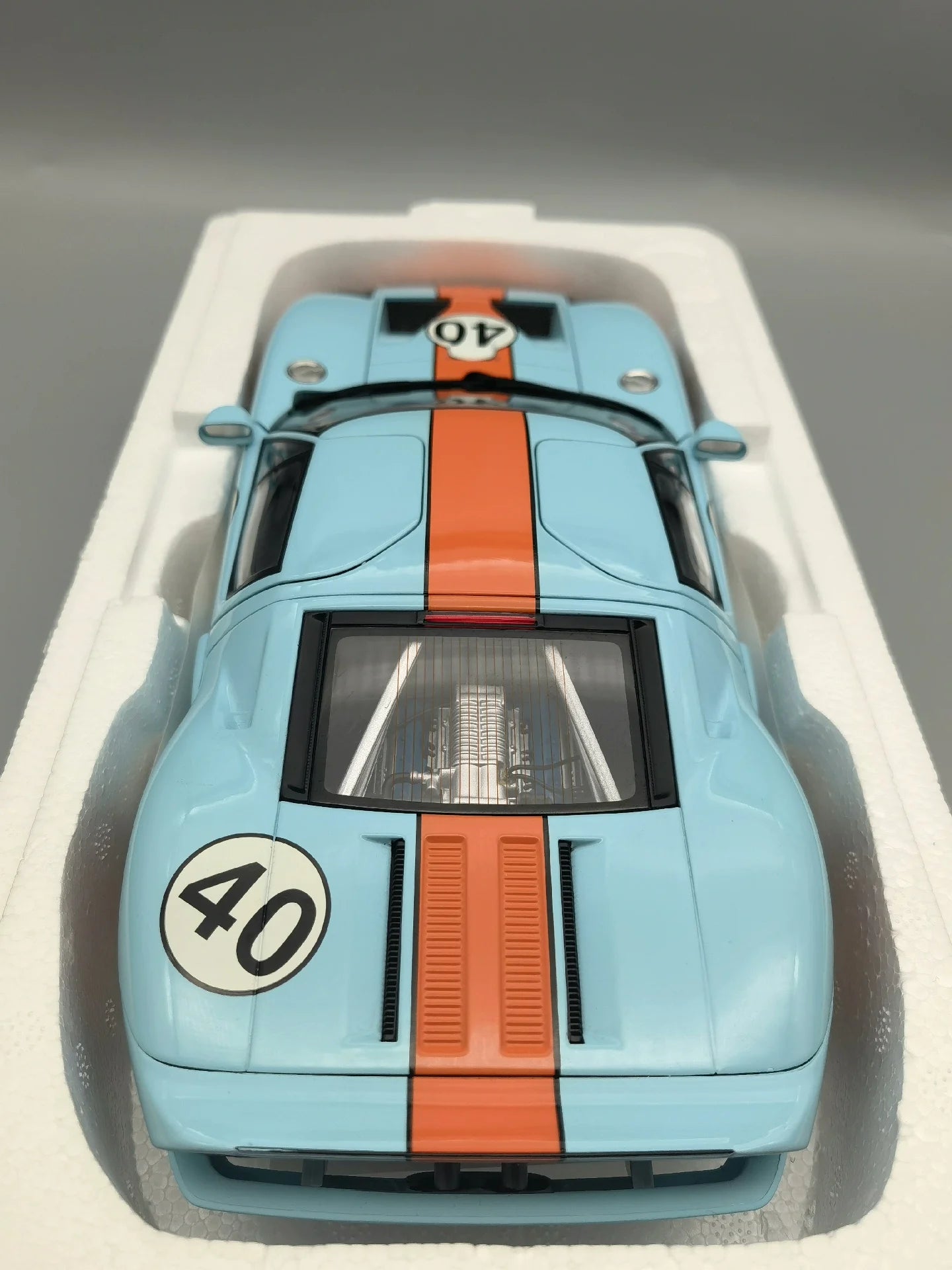 Autoart 1:18 GT40 No.40 Simulation Limited Edition All Open Alloy Metal Static Car Model Toy Gift