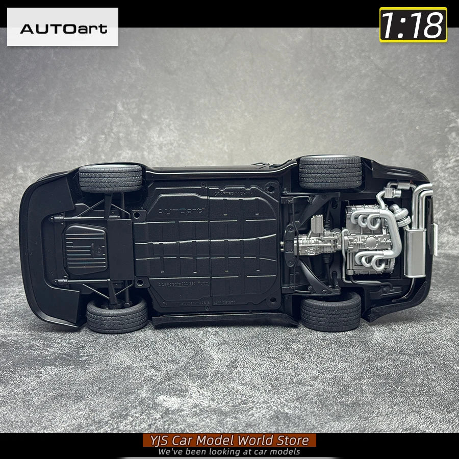 AUTOART 1/18 PORSCHE 911 (930) Turbo Car Model
