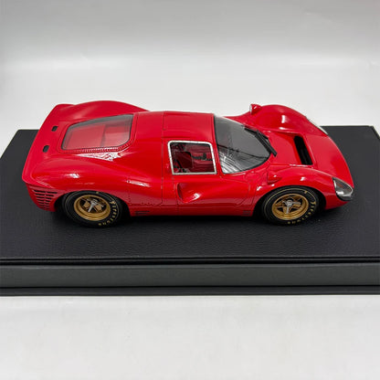Top 1:18 Scale 330P4 1967 Sports Car Simulation Resin Car Model Toy Adult Fans Collection Gift Display Souvenir