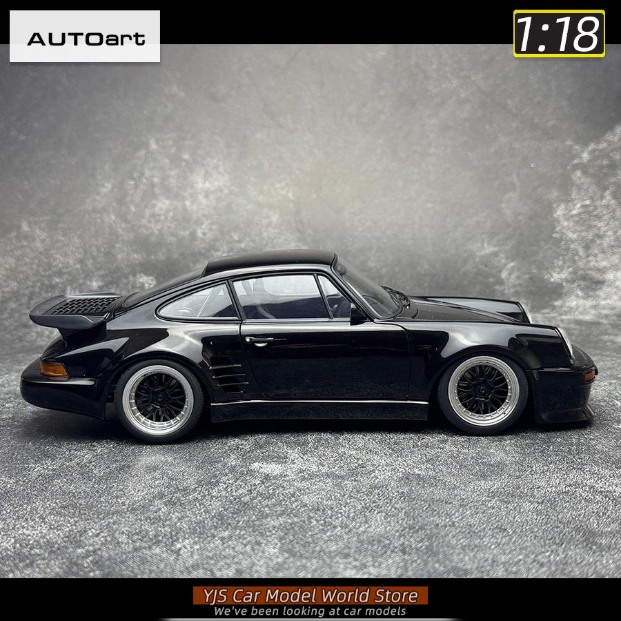 AUTOART 1/18 PORSCHE 911 (930) Turbo Car Model