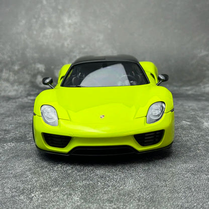 AUTOART  1/18 scale 918 SPYDER Model Car Martini Livery  display holiday gift