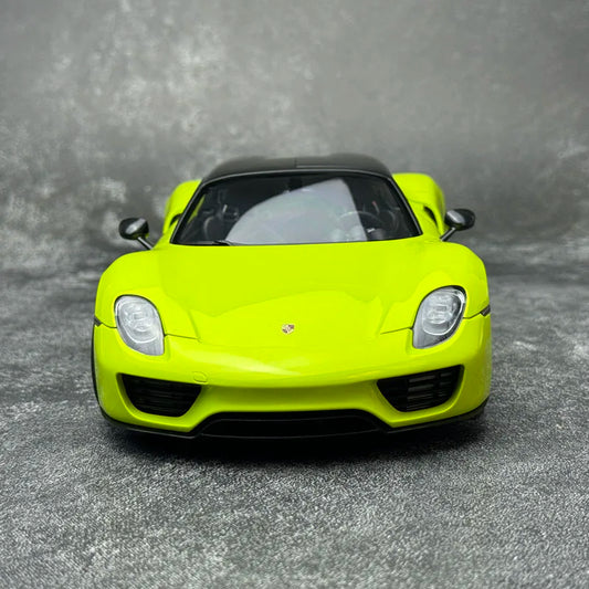 AUTOART 1/18 PORSCHE 918 Spyder & Martini Livery Car Model