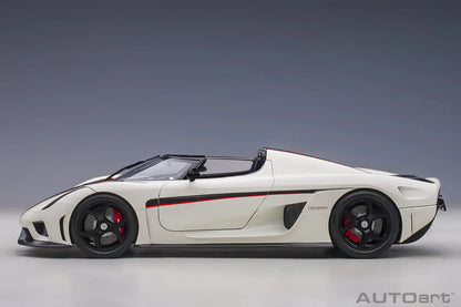 AUTOart model 1/18 Scale New  Koenigsegg Regera car model Static Decorative Items Holiday Gift Collection