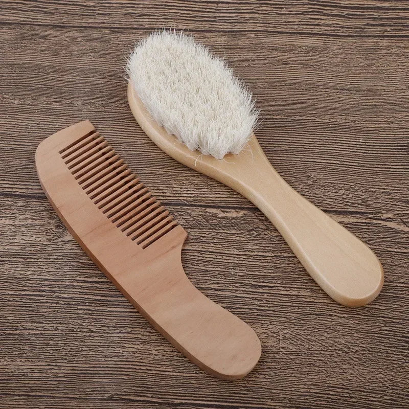 Newborn Baby Wool Wood Brush Comb Head Massage Tool Portable Baby Comb Bath Brush Comb，Special for Real Hair Wigs