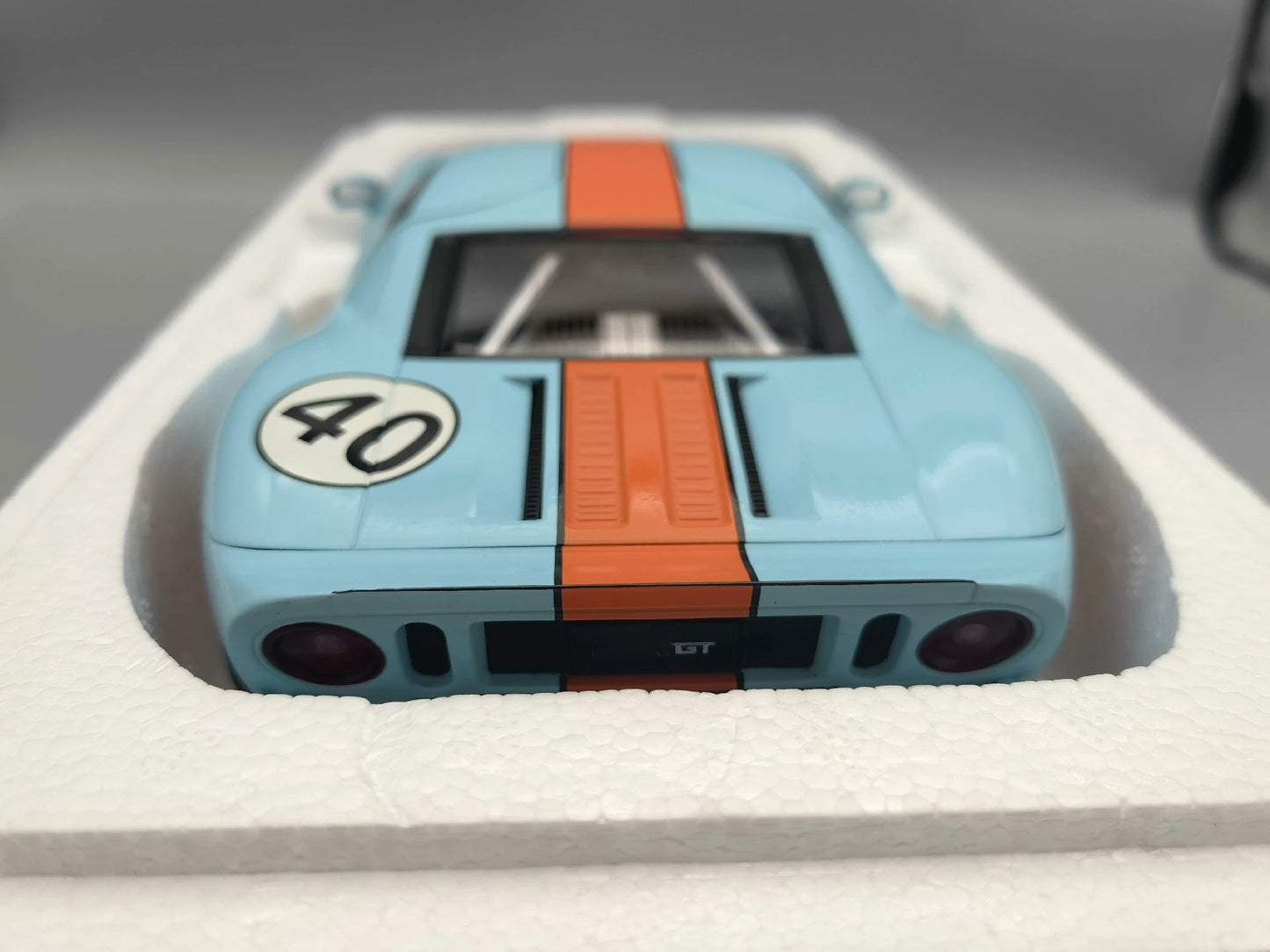 Autoart 1:18 GT40 No.40 Simulation Limited Edition All Open Alloy Metal Static Car Model Toy Gift