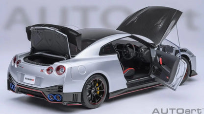 AUTOart 1:18 FOR Nissan GT-R35 NISMO 2022 SPECIAL EDITION Sports car model Car model Holiday gift Static ornament