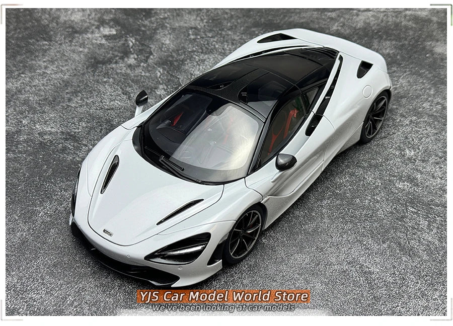 AUTOart 1:18 scale for McLaren 720S  Sports car model static display pieces holiday gift collection