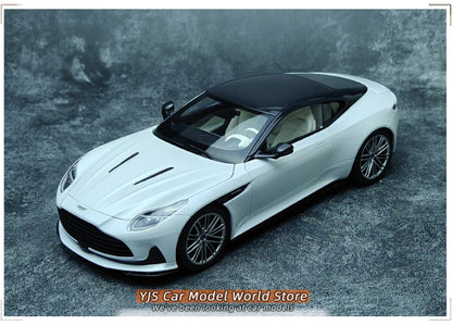 Xiao Guang 1/18 Aston Martin DB12 Car Model