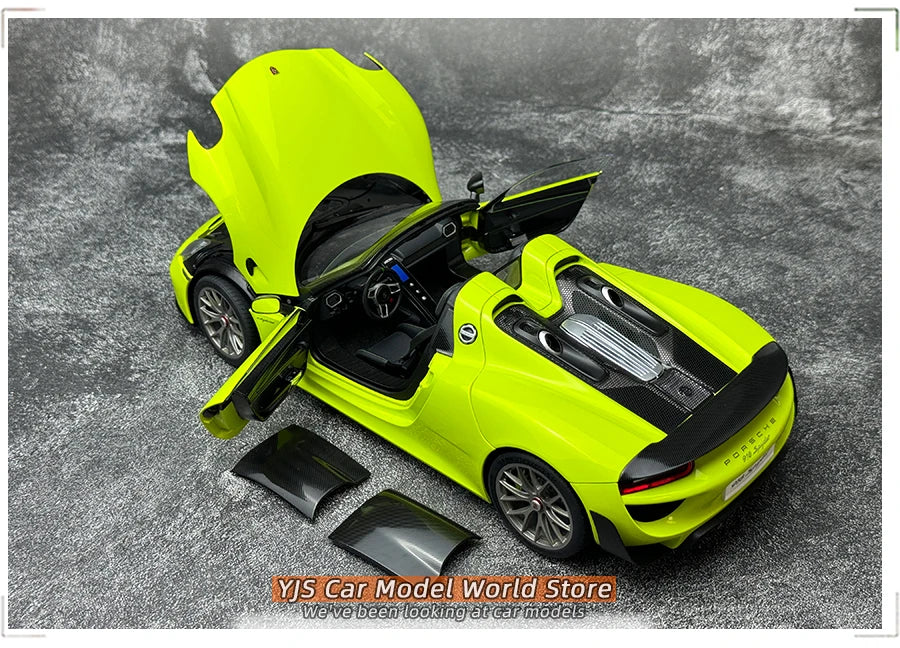 AUTOART  1/18 scale 918 SPYDER Model Car Martini Livery  display holiday gift