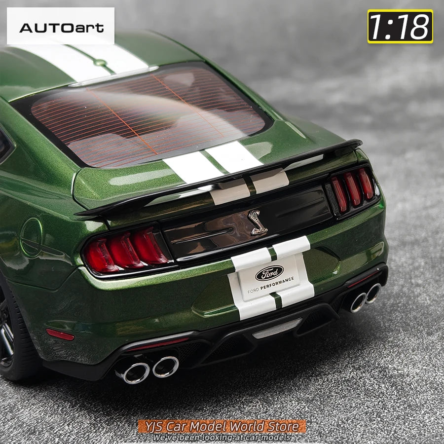 AUTOART New 1/18 scale Ford Mustang Shelby GT500 WHITE SILVER  Sports car model Static display Collection Holiday gift 73097
