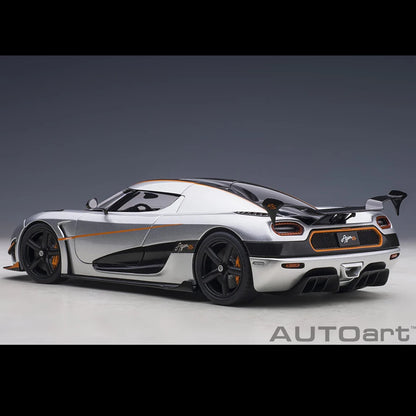 Autoart model 1/18 Scale New KOENIGSEGG AGERA RS car model Static Decorative Items Gift Collection