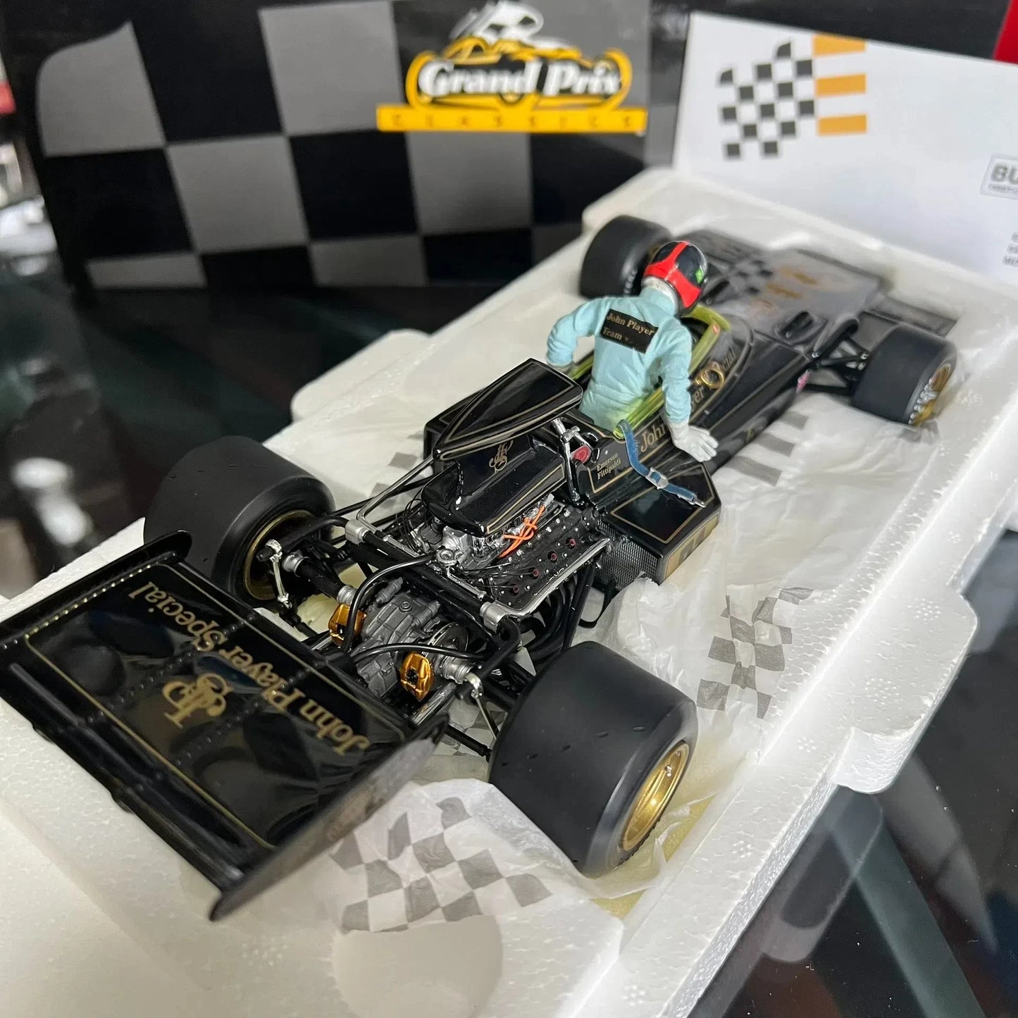 Exoto 1:18 TYPE 72 No.31 Bring a Doll Simulation Limited Edition All Open Alloy Metal Static Car Model Toy Gift