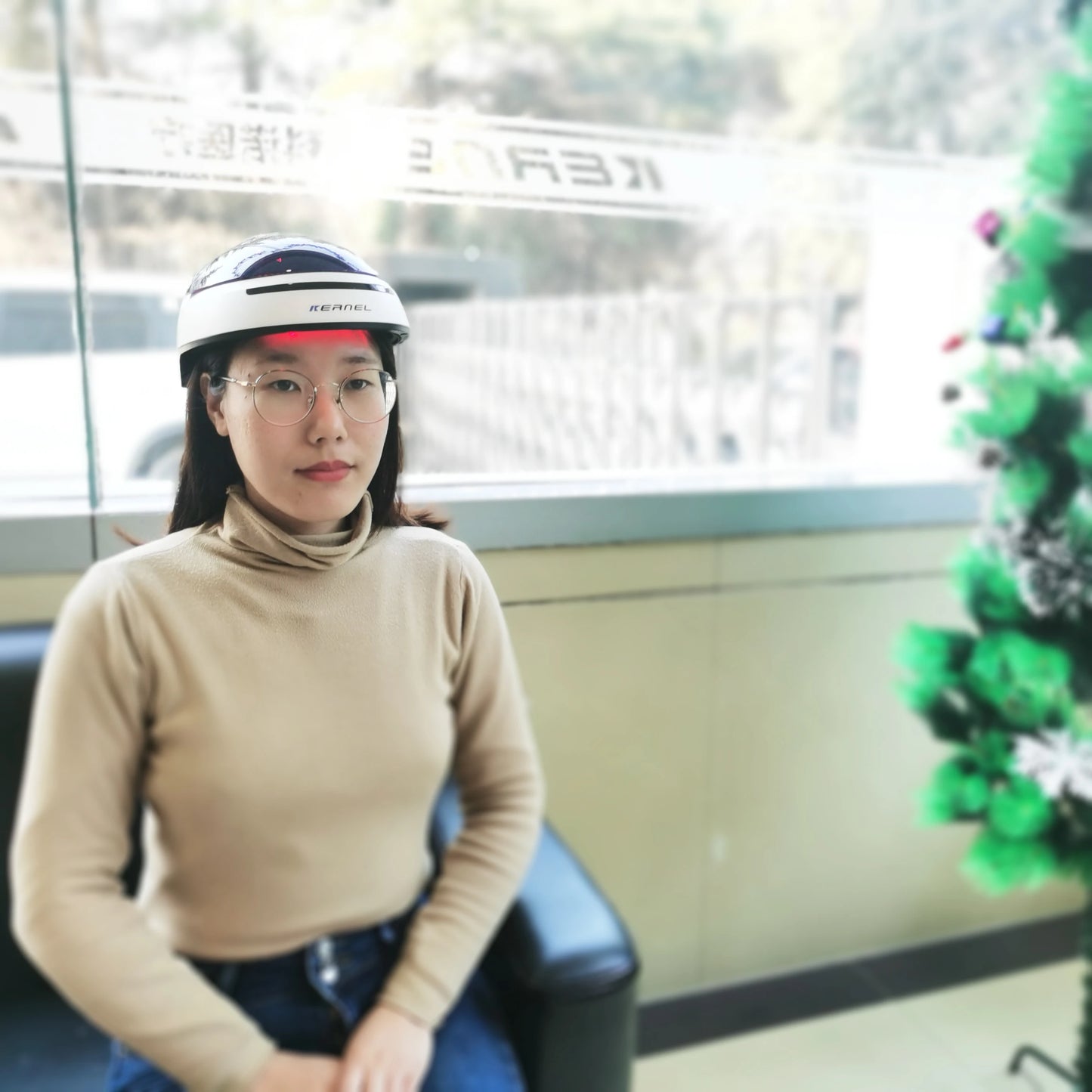CE Approved Kernel KN-8000B Red Light Therapy Laser Hair Growth Cap Helmet For Hair Restoration