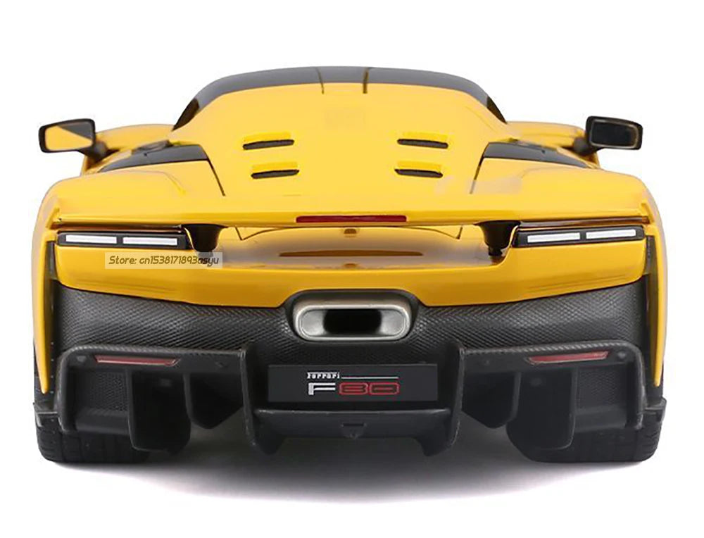 Bburago 1:18 2004 Ferrari F80 Alloy Car Model Vehicle Toy Collection Gift Multiple Exquisite interior die-casting toys