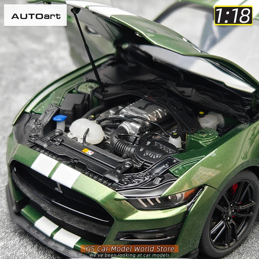 AUTOART New 1/18 scale Ford Mustang Shelby GT500 WHITE SILVER  Sports car model Static display Collection Holiday gift 73097