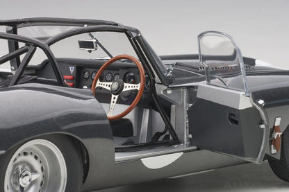 AUTOART  1:18  Jaguar Lightweight E-Type  Car model  Send to a friend Holiday gift Model collection