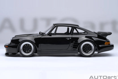 AUTOART 1/18 PORSCHE 911 (930) Turbo Car Model