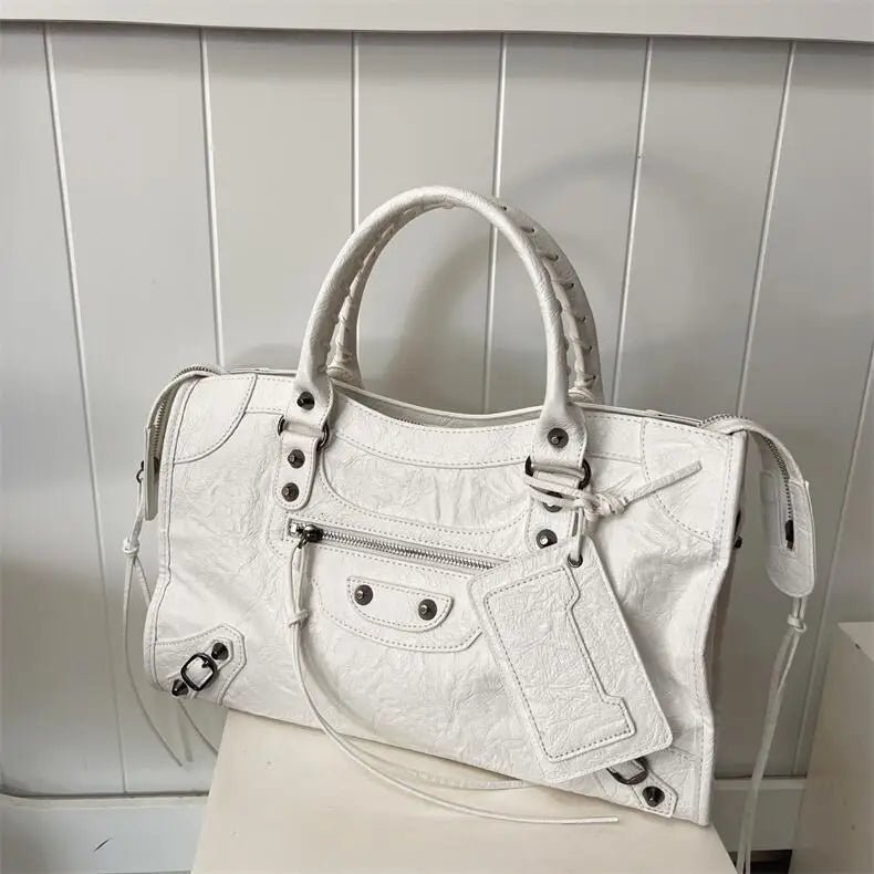 Paris Rivet Locomotive Bag ins Spice Girl Bag French Premium Sense Retro Trendy Portable Pillow Bag One Shoulder Crossbody Bag