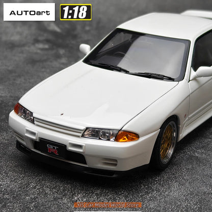 AUTOART 1/18 Nissan R32 V-SPEC II TUNED VERSION  Car model  Send to a friend  Personal collection Static ornamen
