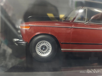 KK Bmw Special Offer Diecast 1/18 Scale Bmw Alloy Car Model Original Box Wrong Base