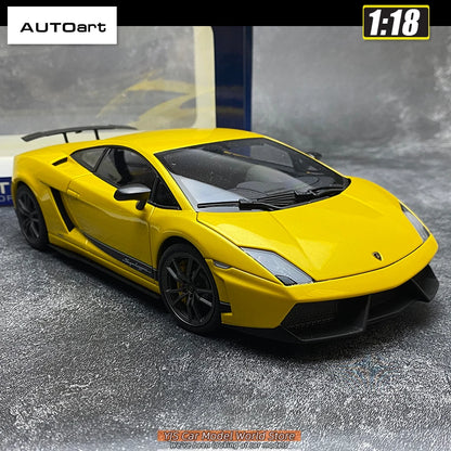 AUTOART 1/18 Lamborghini Gallardo LP570-4 Car model  Send to a friend  Personal collection Static ornamen