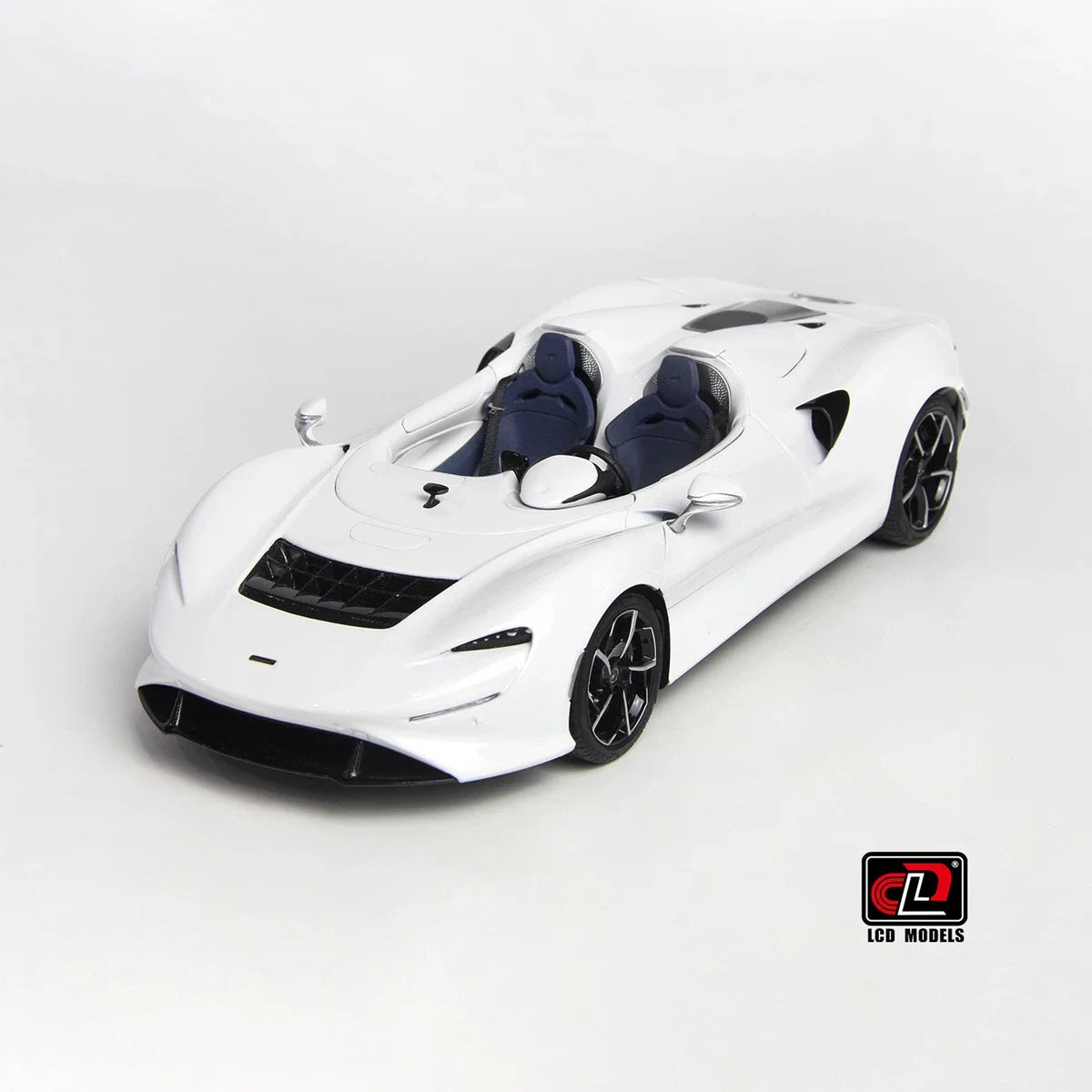 LCD Diecast car model 1:18 McLaren ELVA car model metal static display collection