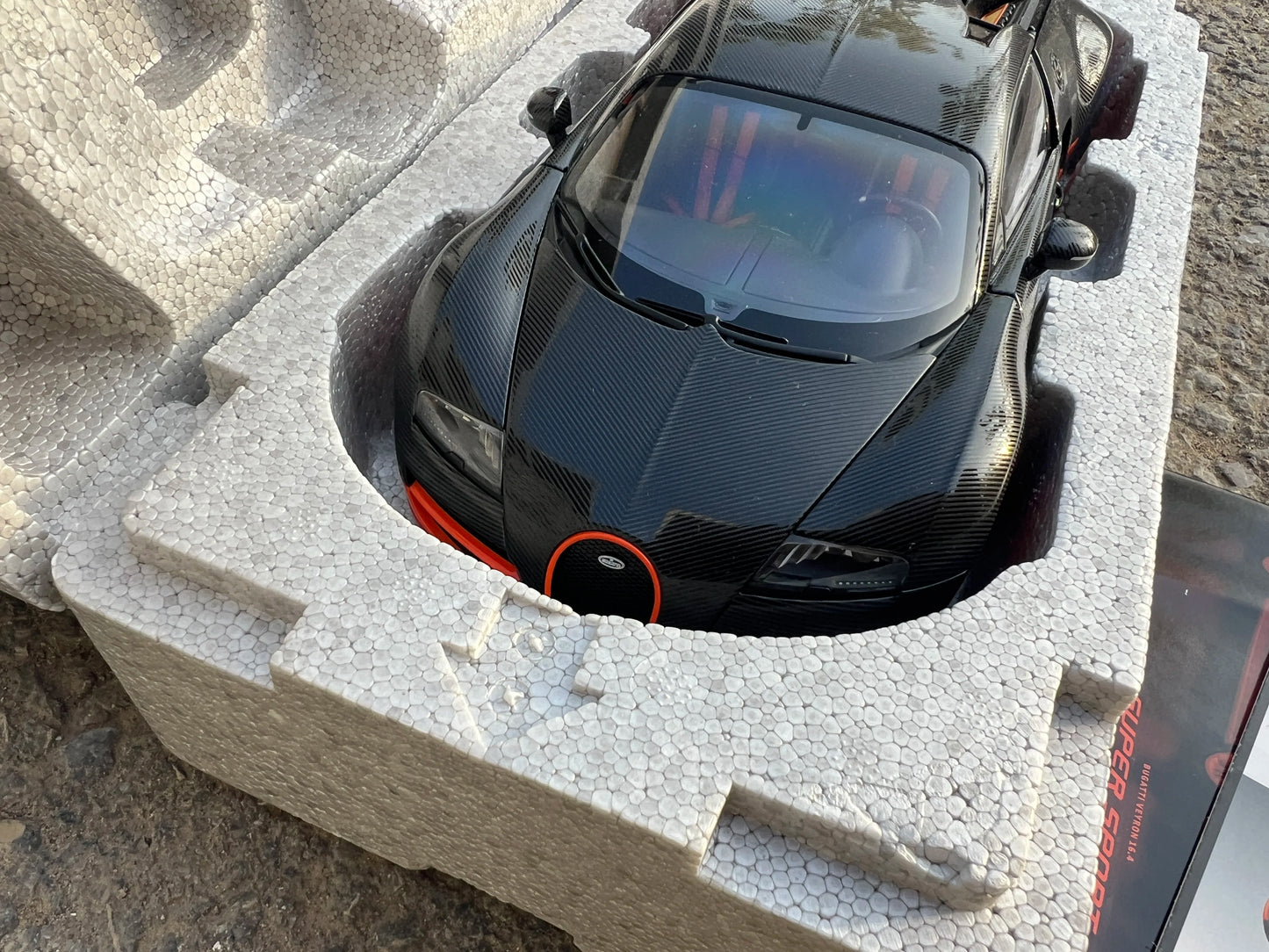 Original 1:18 Model,Autoart BUGATTI Veyron 16.4 Super Sport World Record Edition,Alloy Car Model for Display,Gift and Collect