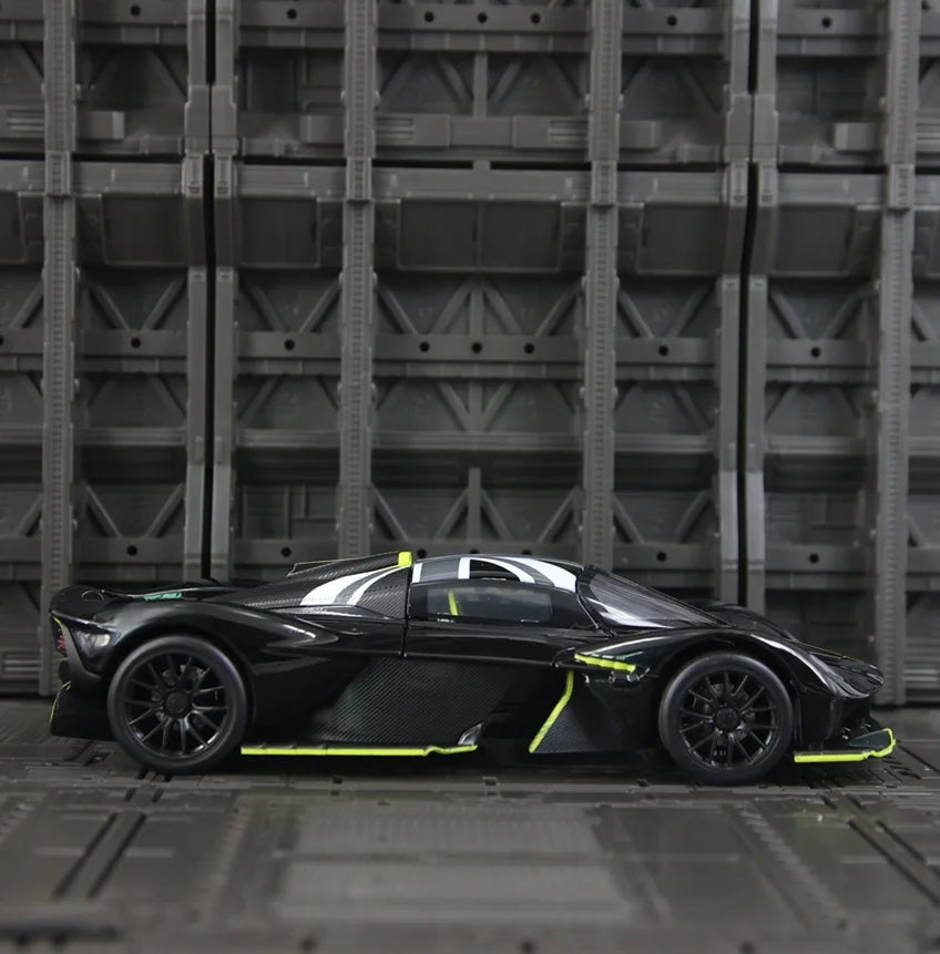 Aston Martin Valkyrie 1:23 Alloy Sports Car Model Diecast Metal Super Racing Vehicle Car Model Sound and Light Toy Gift