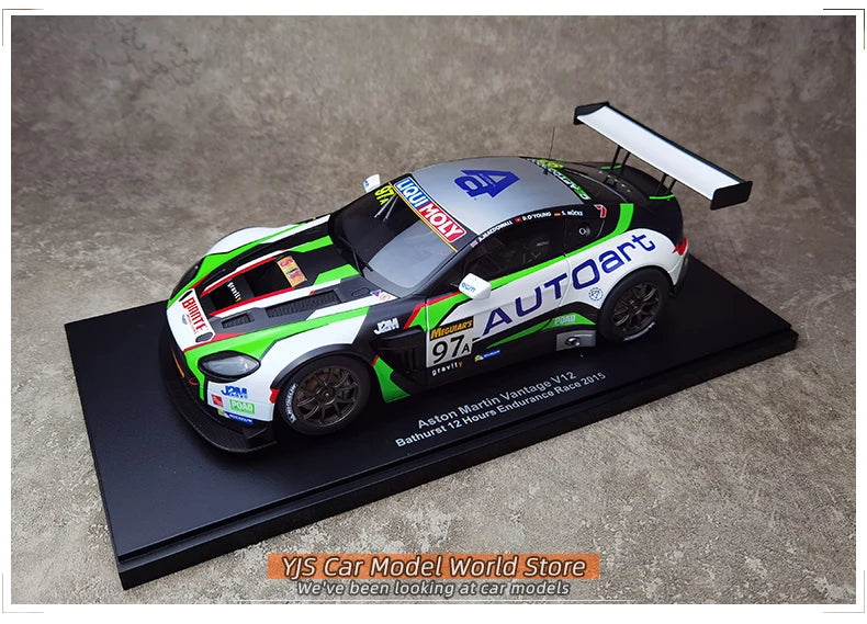 AUTOART Edition 1/18 Aston Martin VANTAGE V12 BATHURST 12HOUR #97 2015 Racing Car Model