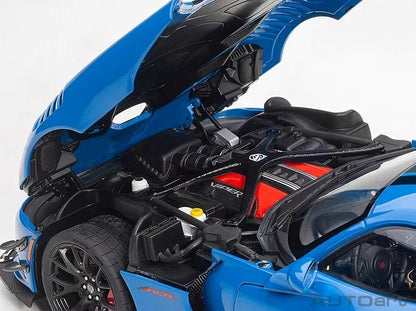 AUTOART New 1/18 scale DODGE VIPER ACR 2017 car model Static display Collection Holiday gift