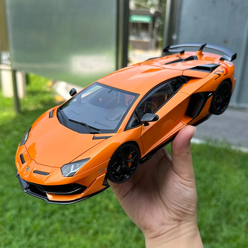 AUTOART 1/18 Lamborghini Aventador SVJ Car Model