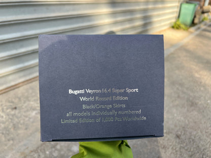 Original 1:18 Model,Autoart BUGATTI Veyron 16.4 Super Sport World Record Edition,Alloy Car Model for Display,Gift and Collect