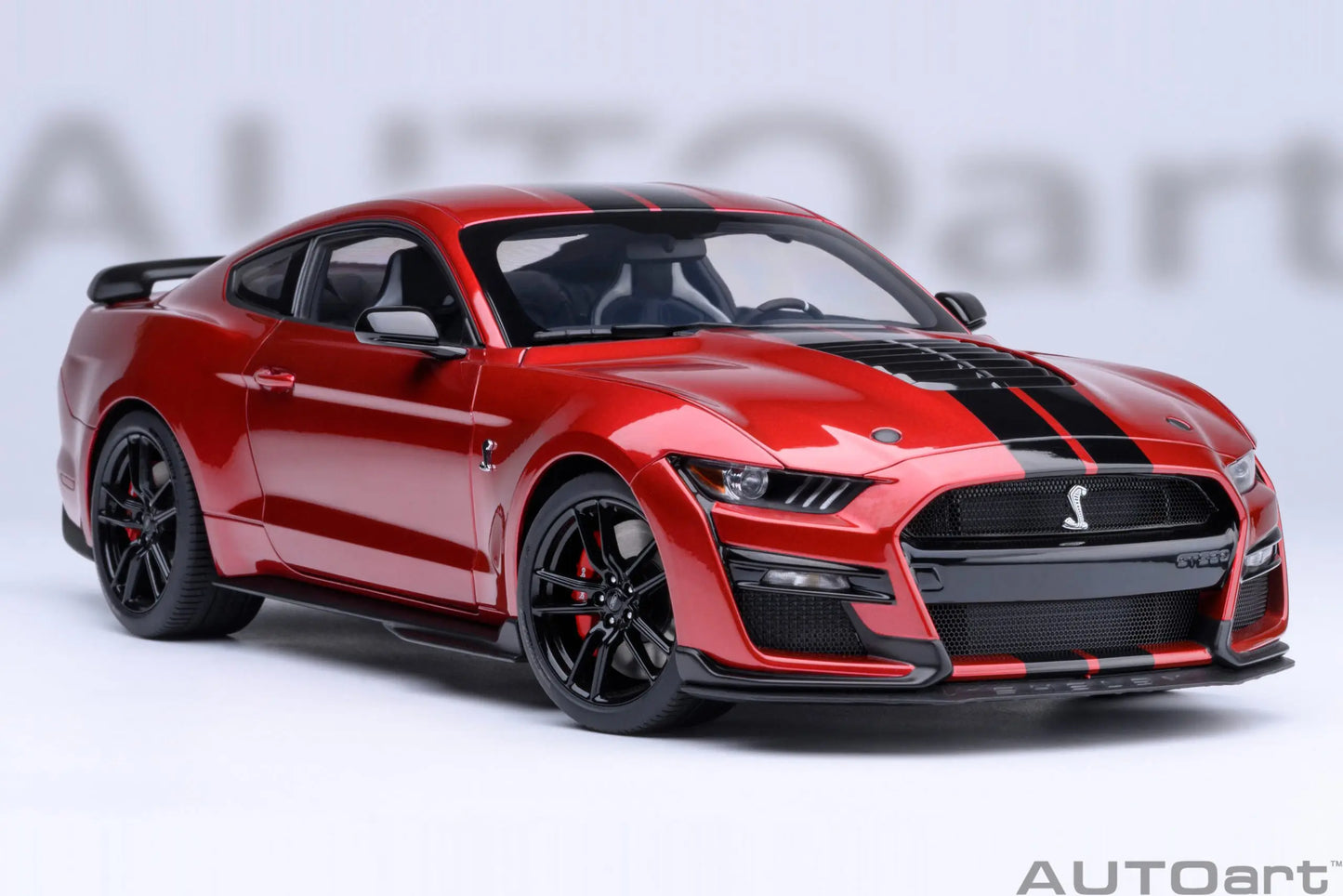 AUTOART New 1/18 scale Ford Mustang Shelby GT500 WHITE SILVER  Sports car model Static display Collection Holiday gift 73097