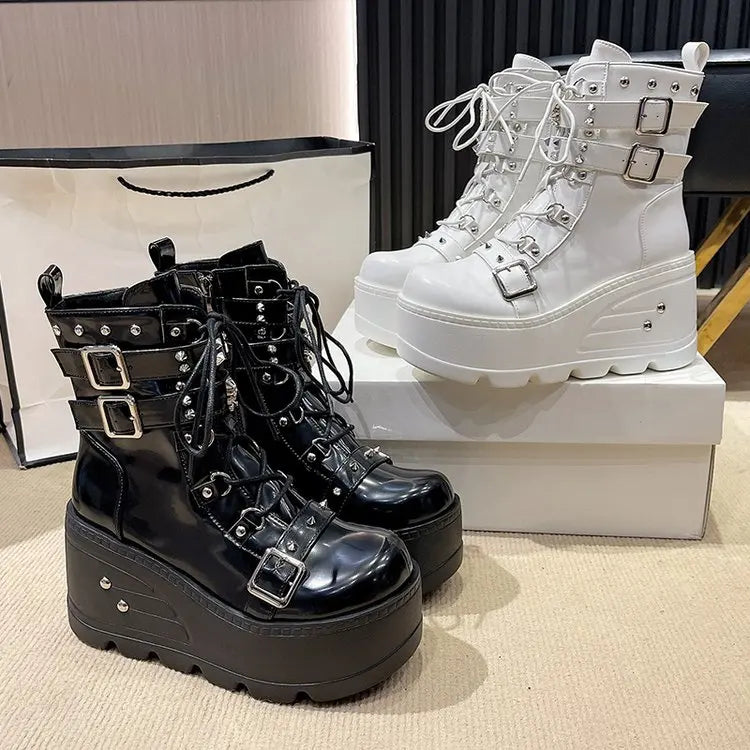 New Punk Women's Boots Wedges Ladies Shoes Patent Leather Boot Rivets Cosplay Ankle Boots Zip Ladies Gothic Motorcycle Boot