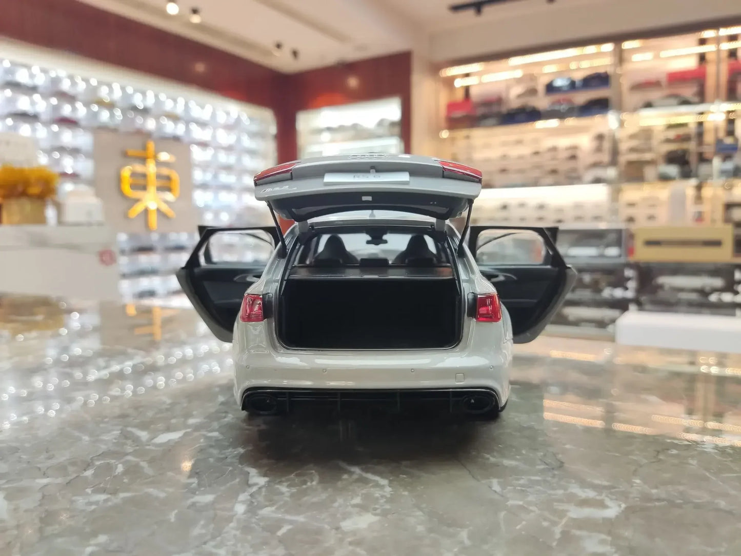 1/18 AUDIRS RS6 RS 6 Avant C7 WELL Diecast Model Toy Cars Boys Girls Gifts