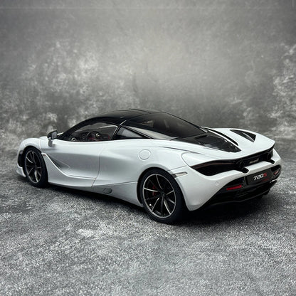 AUTOart 1:18 scale for McLaren 720S  Sports car model static display pieces holiday gift collection