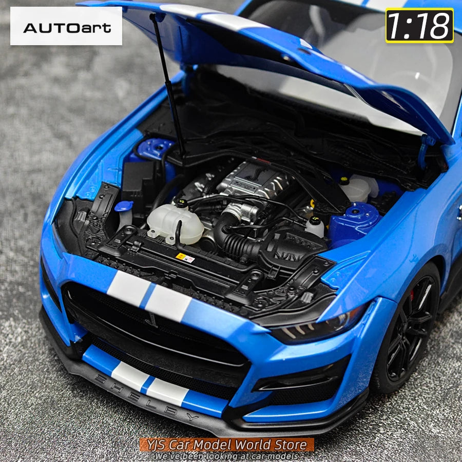 AUTOART New 1/18 scale Ford Mustang Shelby GT500 WHITE SILVER  Sports car model Static display Collection Holiday gift 73097