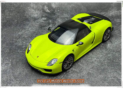 AUTOART  1/18 scale 918 SPYDER Model Car Martini Livery  display holiday gift