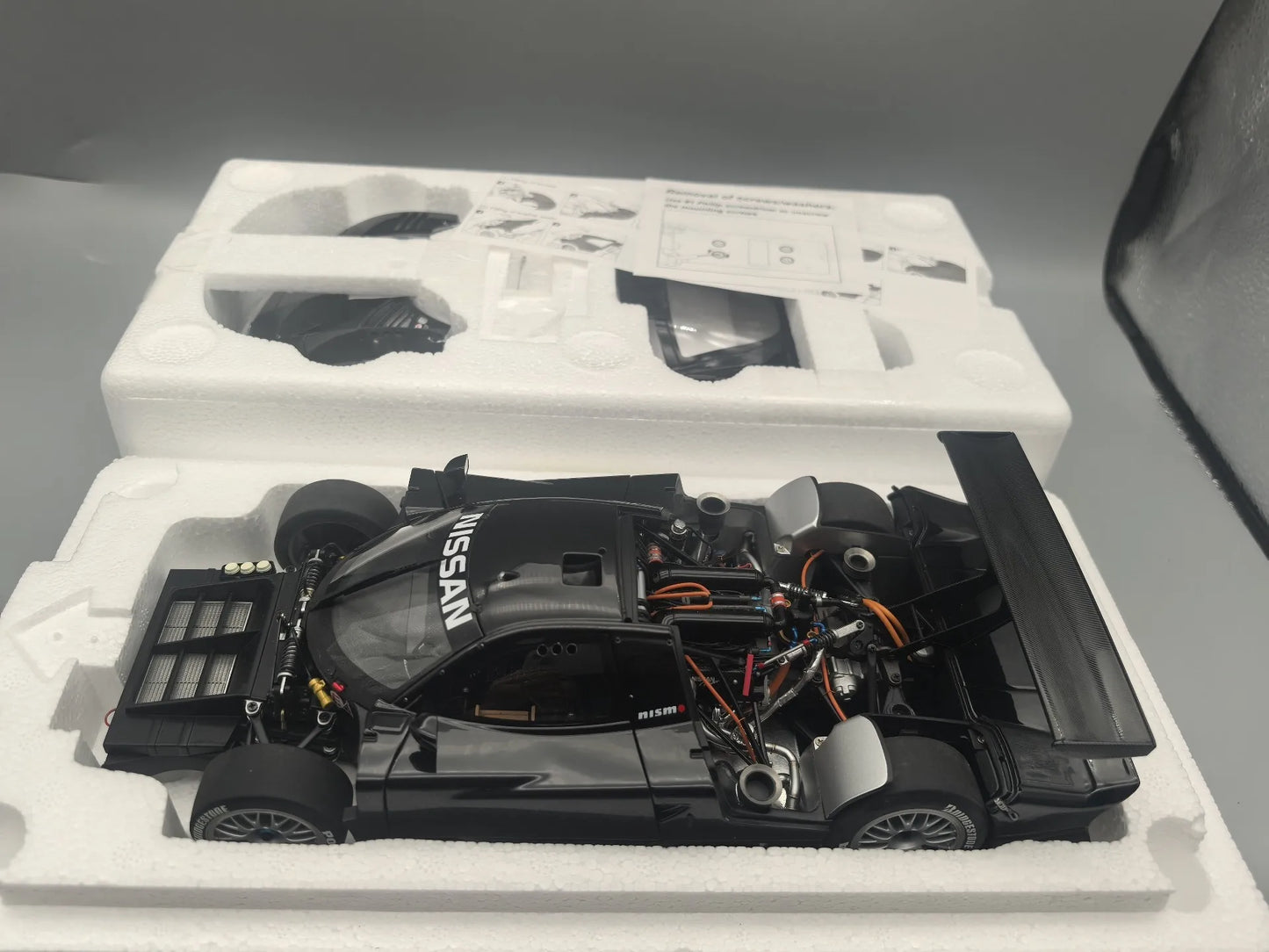 Autoart 1:18 R390 GT1 LE MANS 1998 Simulation Limited Edition All Open Alloy Metal Static Car Model Toy Gift