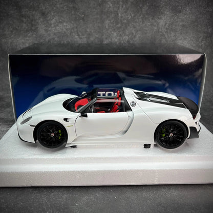 AUTOART car model simulation 1/18 Porsche 918 Car Model alloy room ornament display cars model boy collection christmas gift
