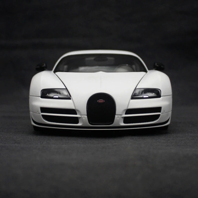 AUTOart Diecast 1/18 Scale Bugatti Alloy Model Cars Bugatti Veyron Sports Car Play Vehicles Toys for Boys Gift Original Box