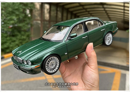 Almost Real AR 1/18 Jaguar XJ6 X350 Car models give gifts to friends Adult toys Birthday gifts to friends Company show metal