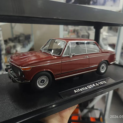 KK Bmw Special Offer Diecast 1/18 Scale Bmw Alloy Car Model Original Box Wrong Base