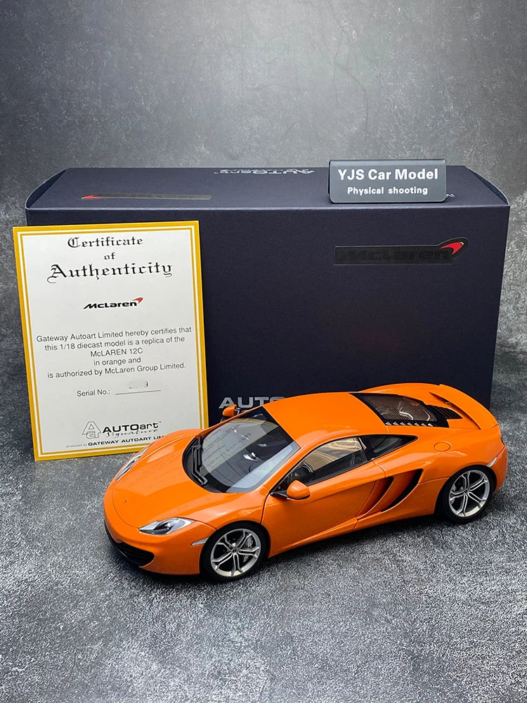 AUTOART Diecast car model 1/18McLaren MP4-12C Static display car models  Collect festival gifts