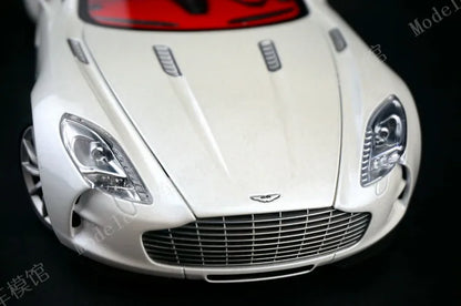 Autoart 1:18 One-77 Simulation Limited Edition All Open Alloy Metal Static Car Model Toy Gift