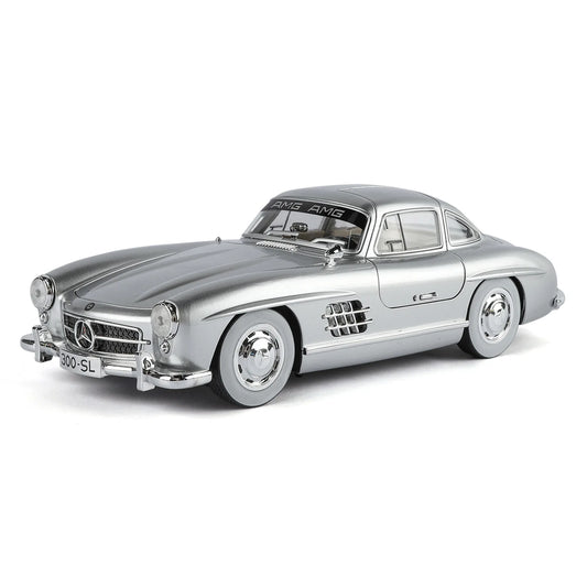 Trendó 1/18 Mercedes-Benz 300SL 1955 Vintage Light & Sound Car Model