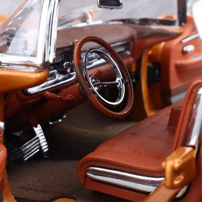 SunStar 1:18 Eldorado Brougham 1957 Vintage Car Simulation Limited Edition All Open Alloy Metal Static Car Model Toy Gift